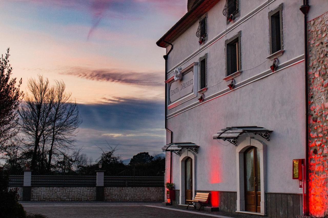 Hotel Tenuta D'Ausilio Vairano Patenora Exterior foto